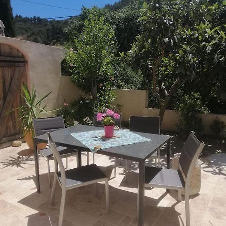 Maison Provencale - 2 Chambres - 2,5Km De La Plage Cassis Ngoại thất bức ảnh